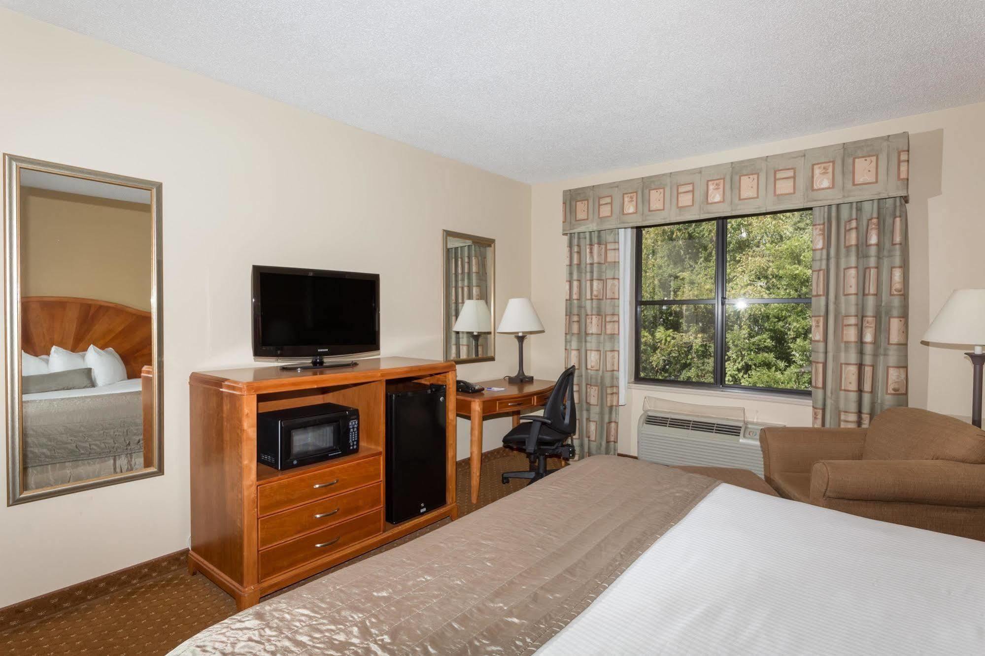 Baymont By Wyndham Asheville/Biltmore Exteriér fotografie